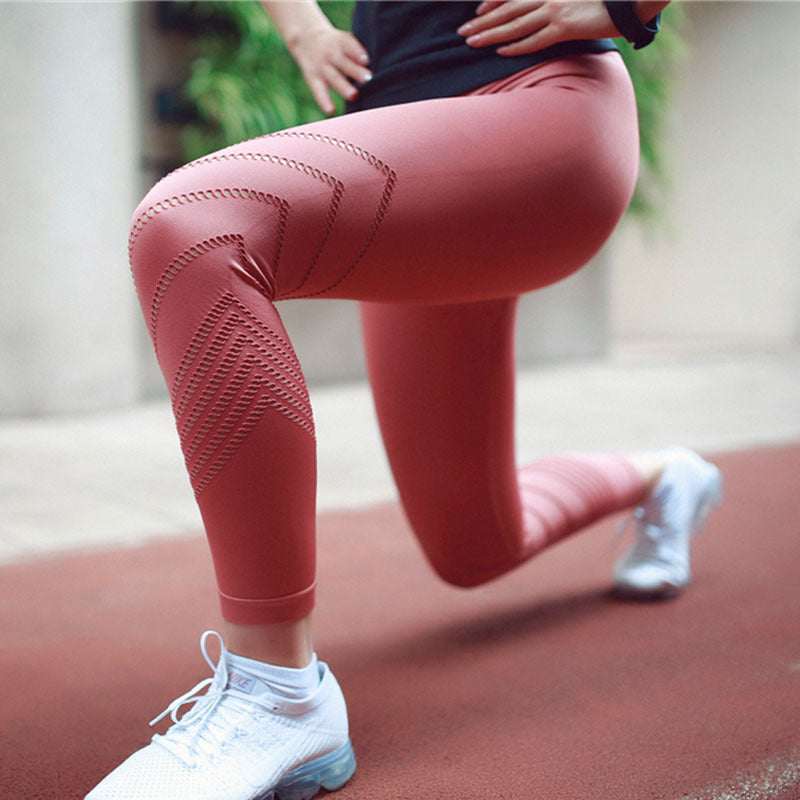 High-Waisted Seamless Yoga Leggings – Cutout Detail