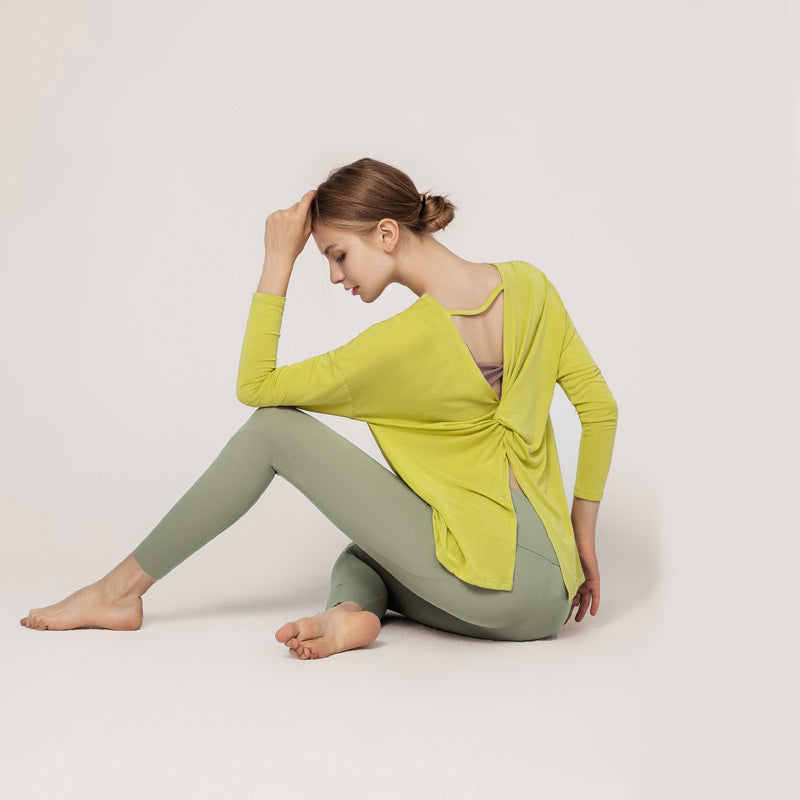 Women's Long Sleeve Breathable Workout T-ShirtWork out in style. This long-sleeve athletic top features a trendy open-back design and is crafted from premium Modal fabric for exceptional softness, breathability,Activewear TopBeauty Babeez FitsBeauty Babeez Fits LLCWomen's Long Sleeve