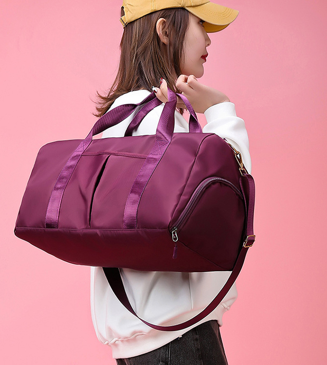 Large Capacity Women's Sports Gym & Yoga Bag