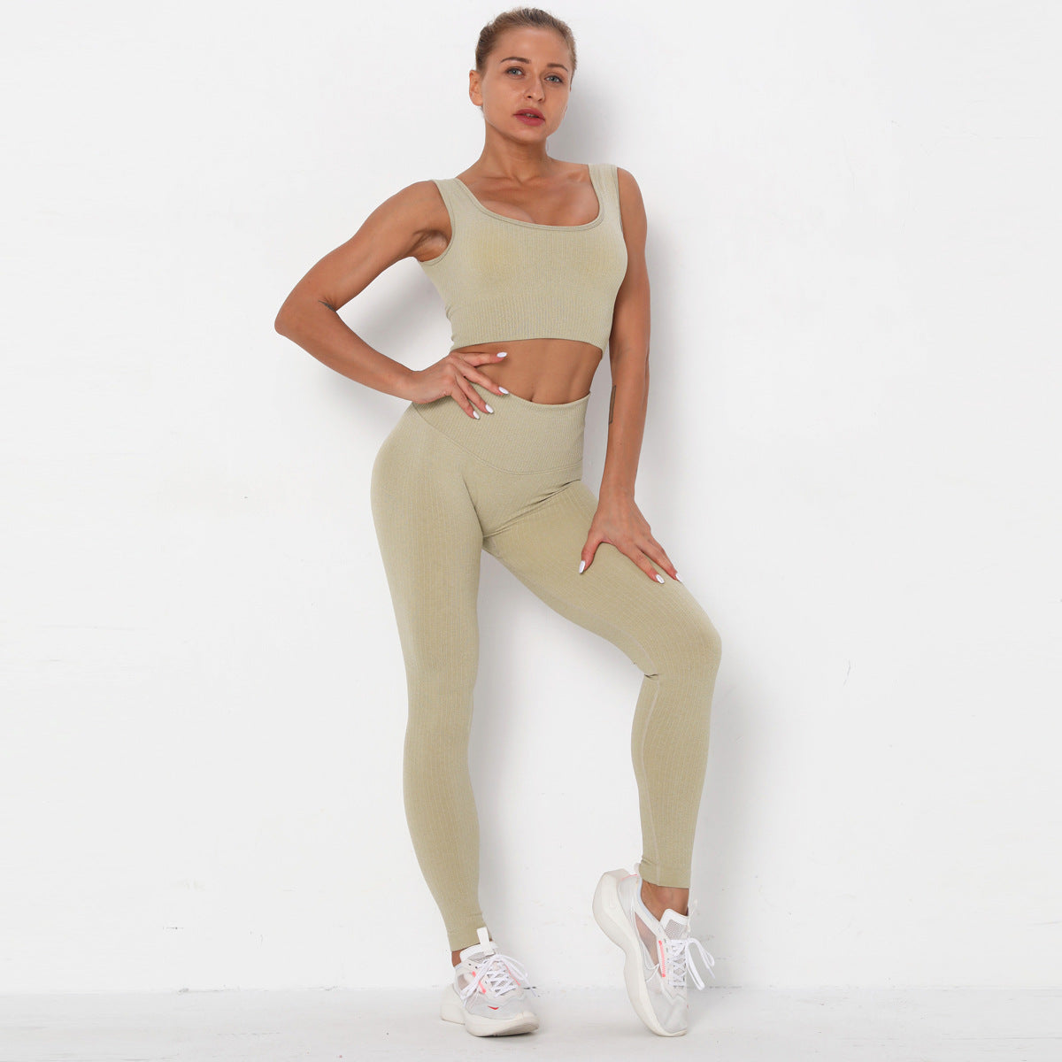 Seamless Women's Sports Bra & Yoga Set, Quick-Dry NylonElevate your workout wardrobe with our Professional Sports Seamless Fitness Bra Set. Designed specifically for women who take their fitness seriously, this stylish aActivewear SetBeauty Babeez FitsBeauty Babeez Fits LLCSeamless Women's Sports Bra