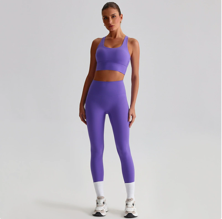 Seamless Backless Yoga Set – 2-Piece Sports Bra & Leggings