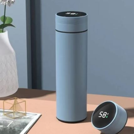 LED Temperature Display Water Bottle with smart touch-activated lid showing real-time drink temperature